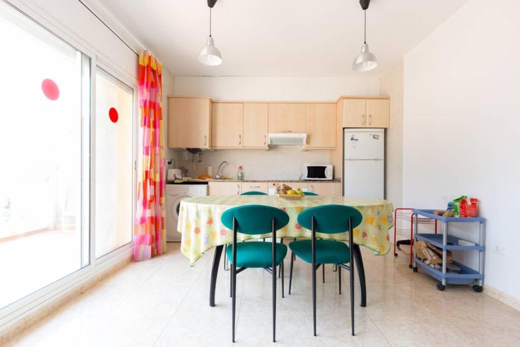 La Rapita - De Dos Con Piscina Comunitaria Apartment