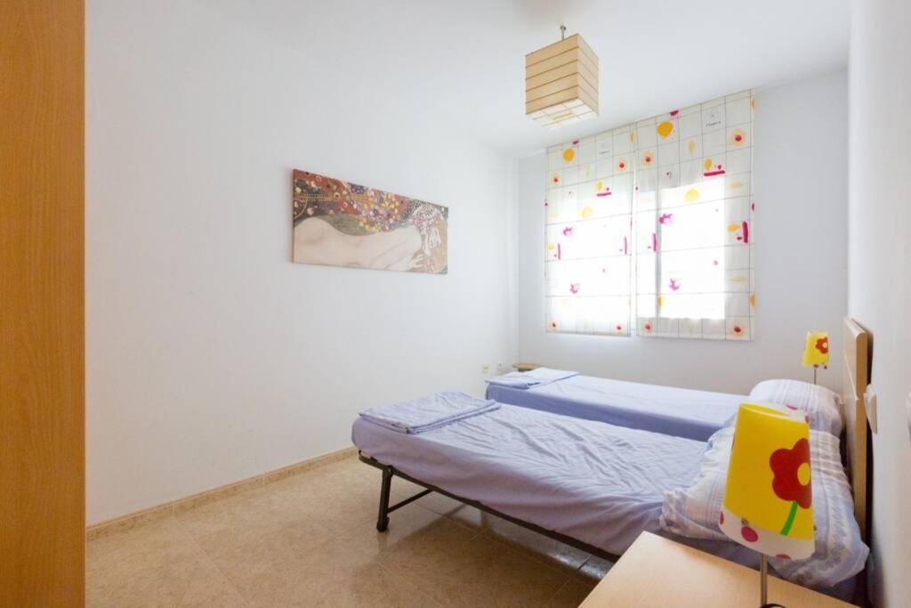 Apartment La Rapita - De Dos Con Piscina Comunitaria